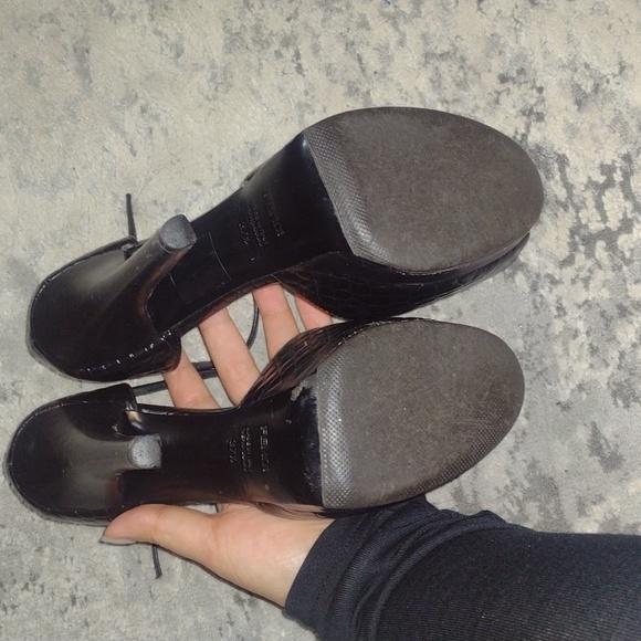 Fendi Platform Shoes - Picture 4 of 5